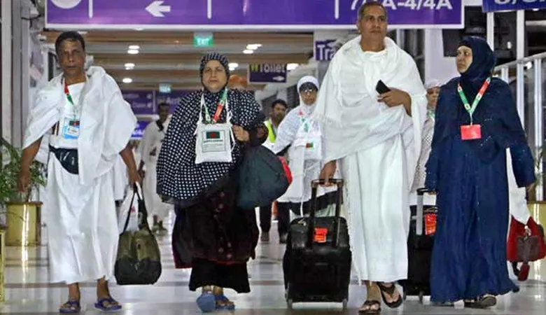 দেশে ফিরেছেন ৬৭০৭৯ জন হাজি