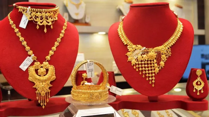 দেশের-বাজারে-কমল-স্বর্ণের-দাম-fbd861-720x405