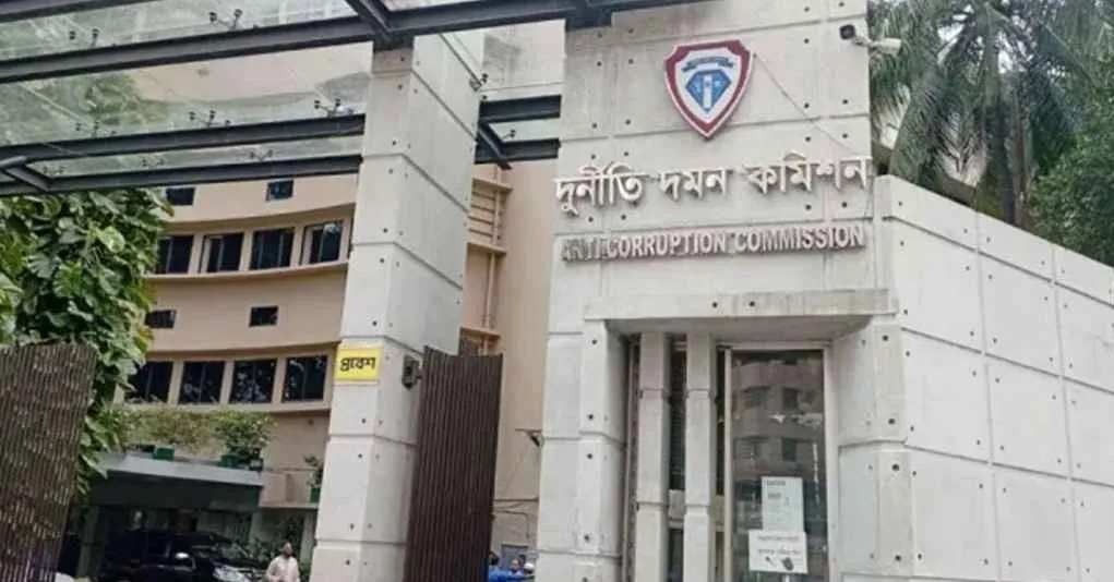 সাবেক যুগ্ম সচিবসহ ১৫ বিচারকের সম্পদ বিবরণী তলব দুদকের