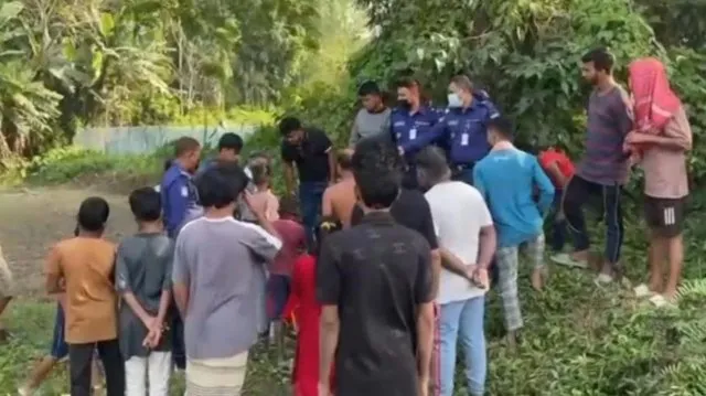 হাত-মুখ বাঁধা রিকশাচালকের লাশ উদ্ধার