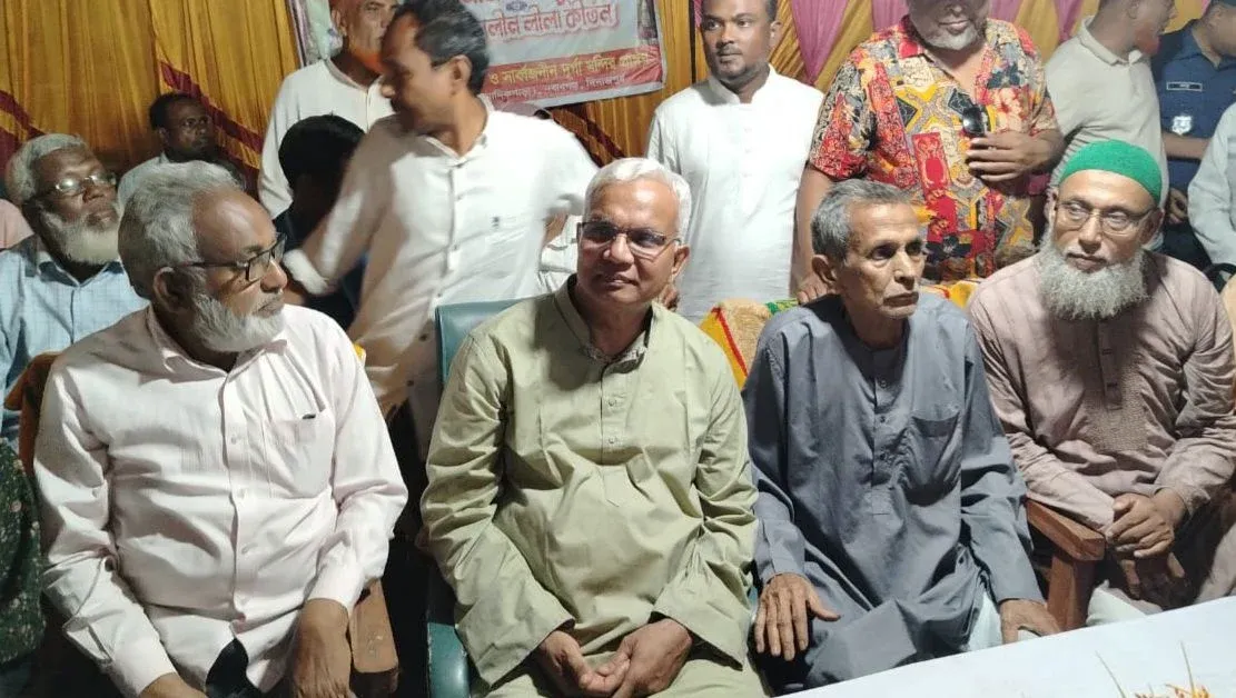 আইন নিজের হাতে তুলে নেবেন না: সমাজ কল্যাণমন্ত্রী