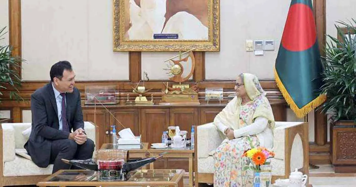 প্রধানমন্ত্রীর সঙ্গে এডিবির কান্ট্রি ডিরেক্টরের সৌজন্য সাক্ষাৎ