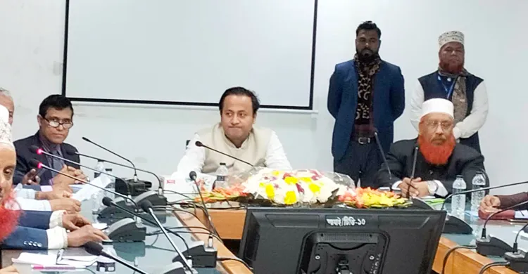অপরাজনীতি করবেন না, বিভ্রান্তি থাকলে শিক্ষাক্রম সংশোধন হবে : শিক্ষামন্ত্রী