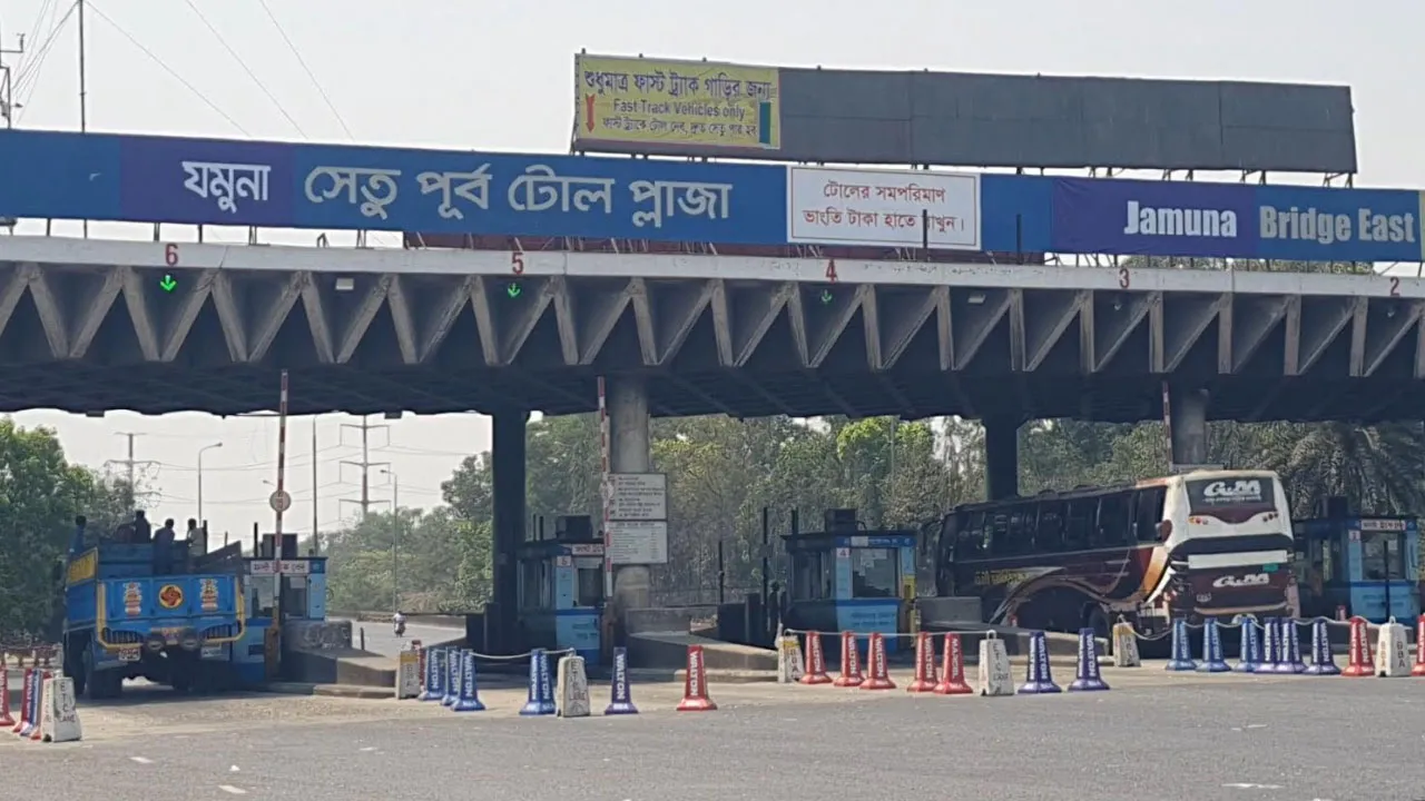 যমুনা সেতু দিয়ে ৩৩ হাজার যানবাহন পারাপার, টোল আদায় ২ কোটি ৮৬ লাখ টাকা