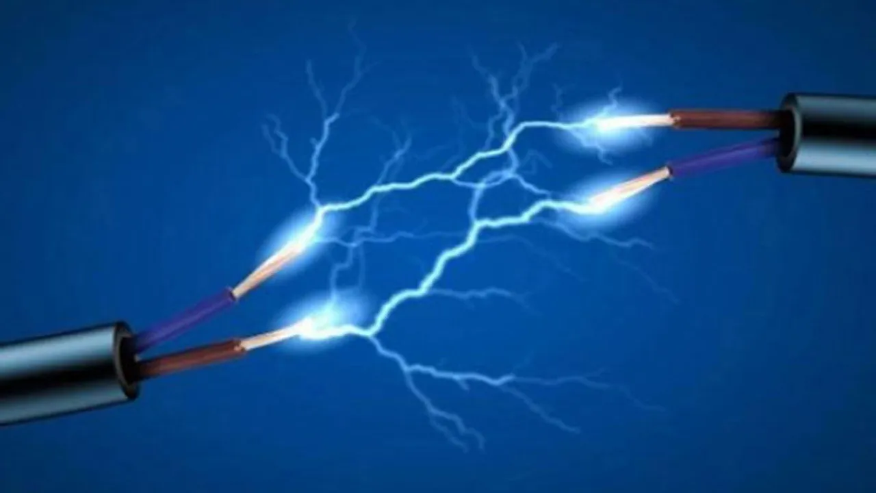 কদমতলীতে বিদ্যুৎস্পৃষ্টে ইলেকট্রিক মিস্ত্রির মৃত্যু