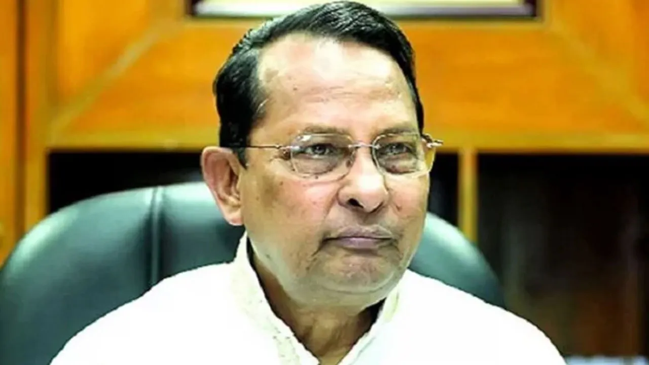 ডিবি কার্যালয়ে ইনু, চলছে জিজ্ঞাসাবাদ