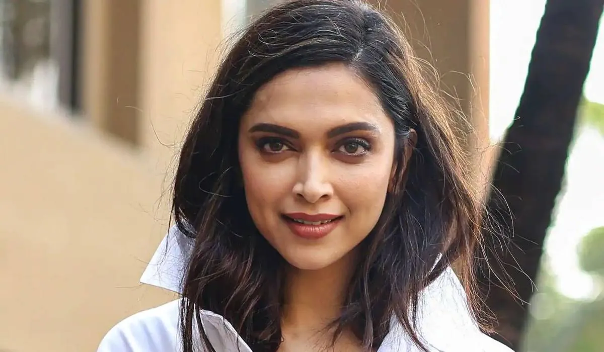 হঠাৎ অসুস্থ দীপিকা, ভর্তি হাসপাতালে