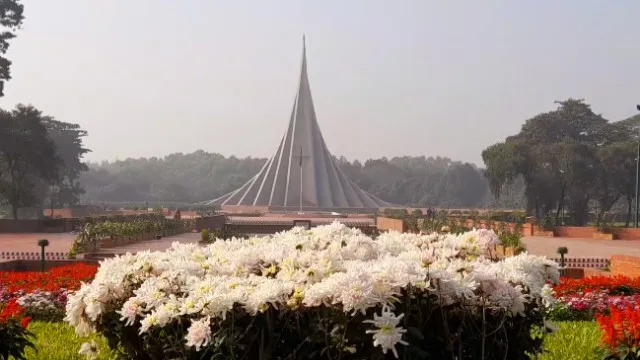 সূর্যসন্তানদের শ্রদ্ধা জানাতে প্রস্তুত জাতীয় স্মৃতিসৌধ