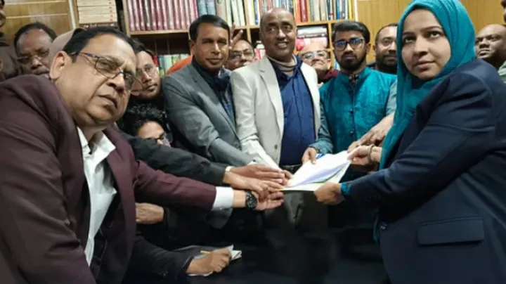 রাশেদ খাঁনের বিপক্ষে লড়তে মনোনয়নপত্র জমা দিলেন বিএনপির সাইফুল