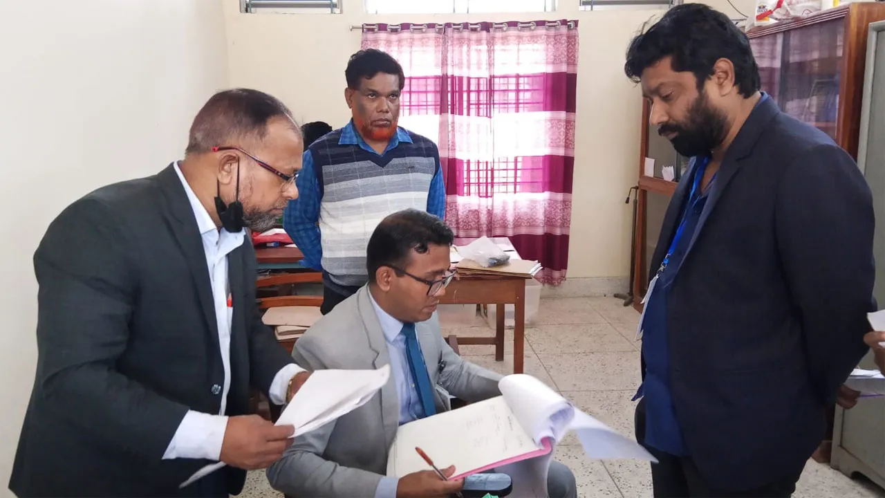 ফরিদপুরে বিএনপির পোলিং এজেন্টকে জরিমানা