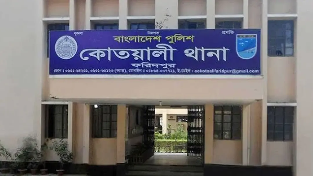 ফরিদপুরে ট্রাকের ধাক্কায় কলেজছাত্রী নিহত