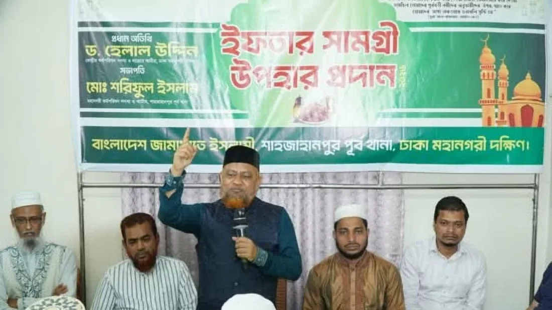 দুর্নীতির টুঁটি চেপে ধরার প্রতিশ্রুতি দিয়ে সরকার চাঁদাবাজির বৈধতা দিচ্ছে