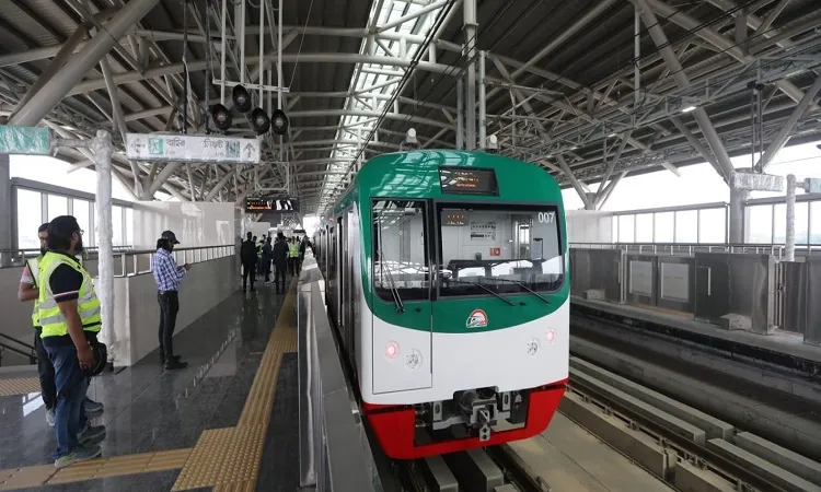 PM to be the first passenger of Metrorail