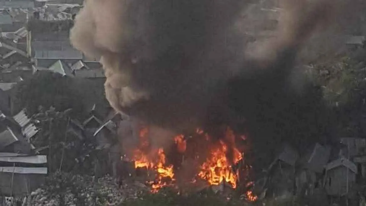 কড়াইল বস্তিতে আগুন, নিয়ন্ত্রণে ৭ ইউনিট
