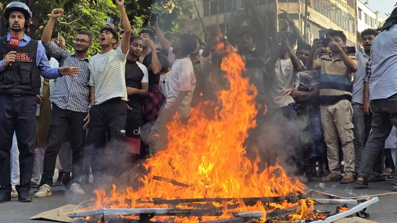 ধানমন্ডি ৩২ নম্বরে ফের ধাওয়া পাল্টা-ধাওয়া
