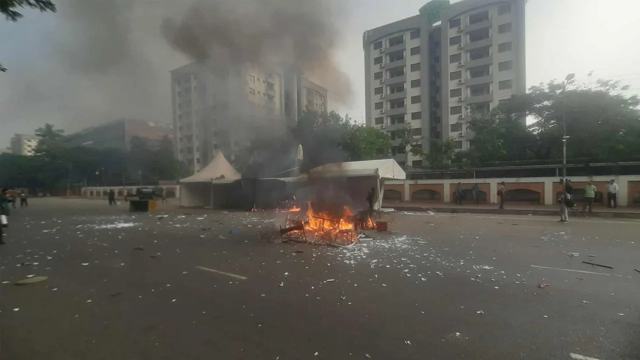 Clashes over 'July Sanad' event, cases filed against 900 people
