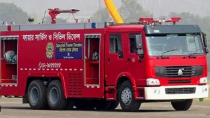 রাজধানীর উত্তরায় আবাসিক ভবনে আগুন