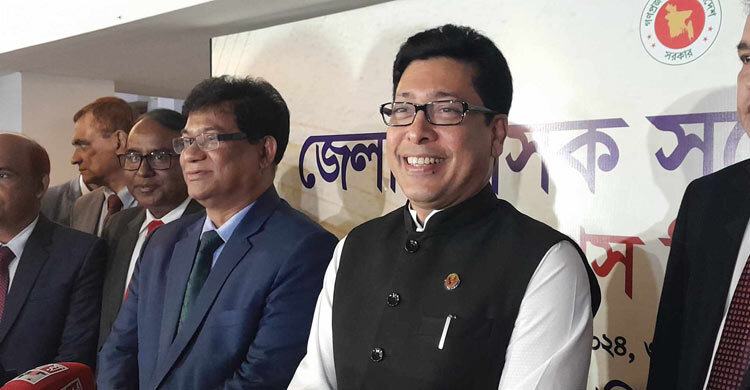 ছোট ভুলে সারাদেশে কর্মকর্তারা যেন বিব্রত না হন : জনপ্রশাসন মন্ত্রী