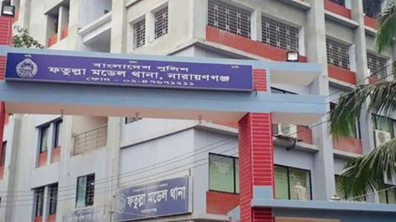 বিটিএসে যোগ দিতে স্বর্ণালঙ্কার নিয়ে কিশোরী ঘরছাড়া, খোঁজ চান বাবা