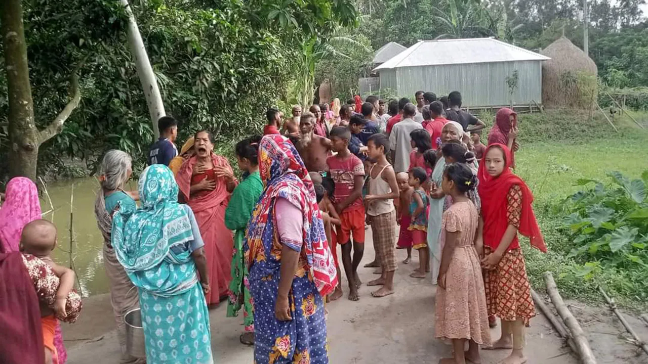 টর্চের আলো দেখেই নদীতে ঝাঁপ দিয়েছিলেন ফারুক ও সোনা মিয়া