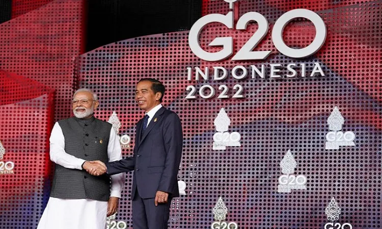 G20 summit opens with plea for unity over global economy