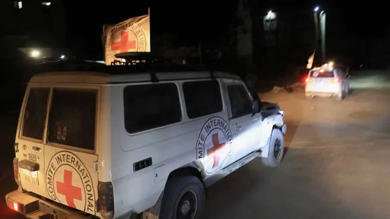 যুদ্ধবিরতি লঙ্ঘন করে গাজায় ইসরায়েলি হামলা, নিহত অন্তত ১৮