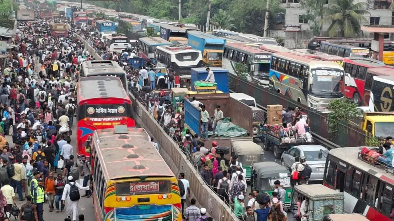 ঈদযাত্রায় ভোগান্তি, গাজীপুরে ২১ কিলোমিটার যানজট