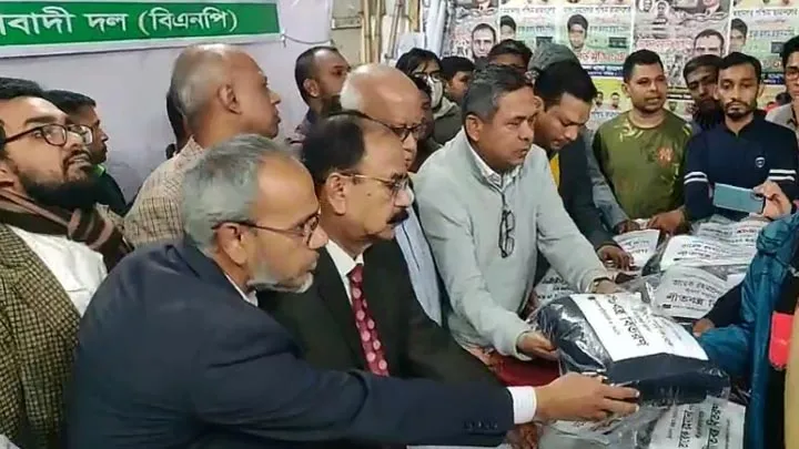 চলমান গণতান্ত্রিক আন্দোলনে বিএনপির পাশে থাকুন : গয়েশ্বর