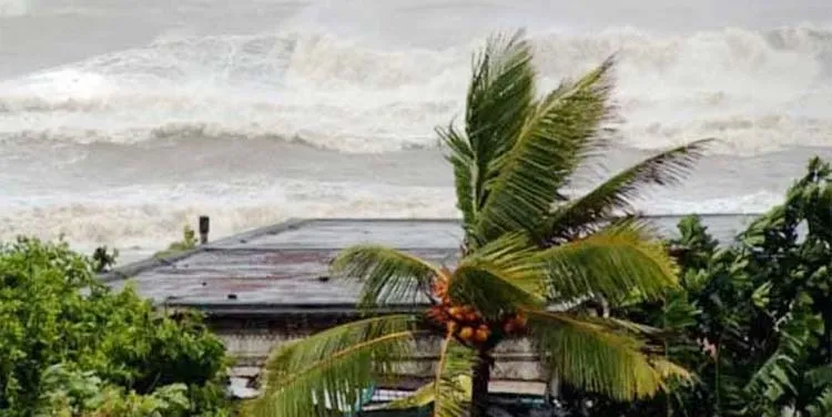 দুপুরের মধ্যে যেসব জেলায় ৬০ কিমি বেগে ঝড়ের আশঙ্কা