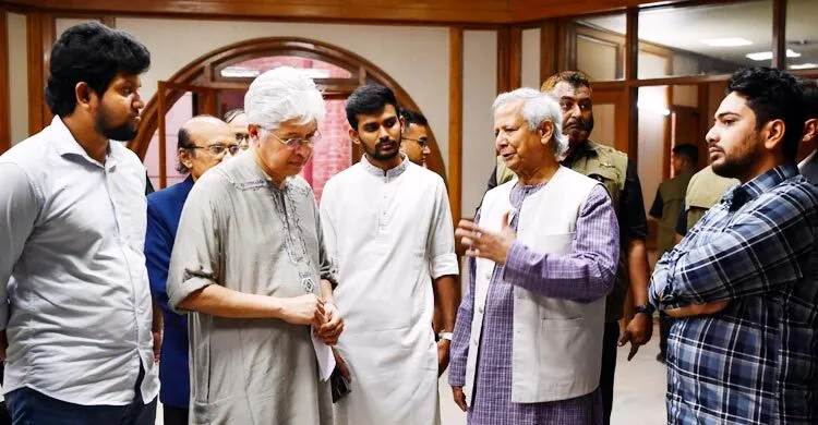 গণভবন জাদুঘরে ‌আয়নাঘরের একটি প্রতিরূপ নির্মাণ করা উচিত