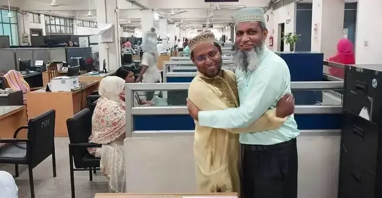 ঈদের ছুটি শেষে খুলেছে অফিস