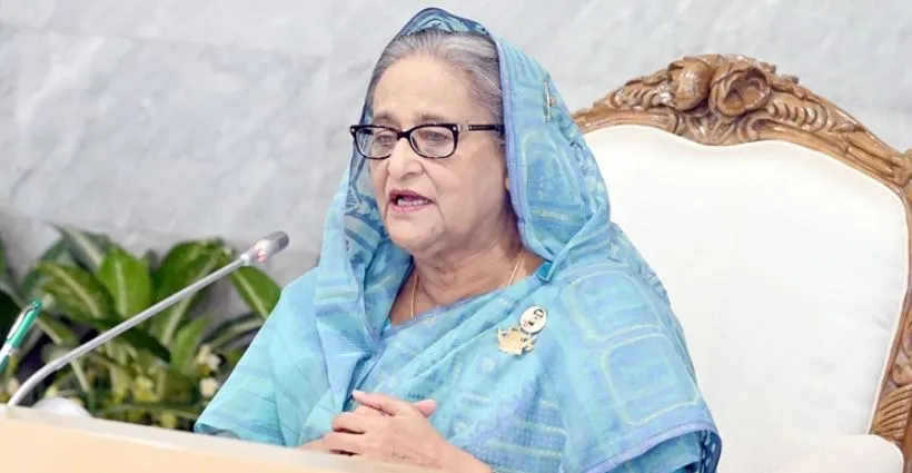 বাংলাদেশ যেন দুর্ভিক্ষের কবলে না পড়ে: সচিবদের প্রধানমন্ত্রী
