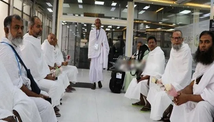 সৌদি পৌঁছেছেন ৫০ হাজার হজযাত্রী, মৃত্যু ৪