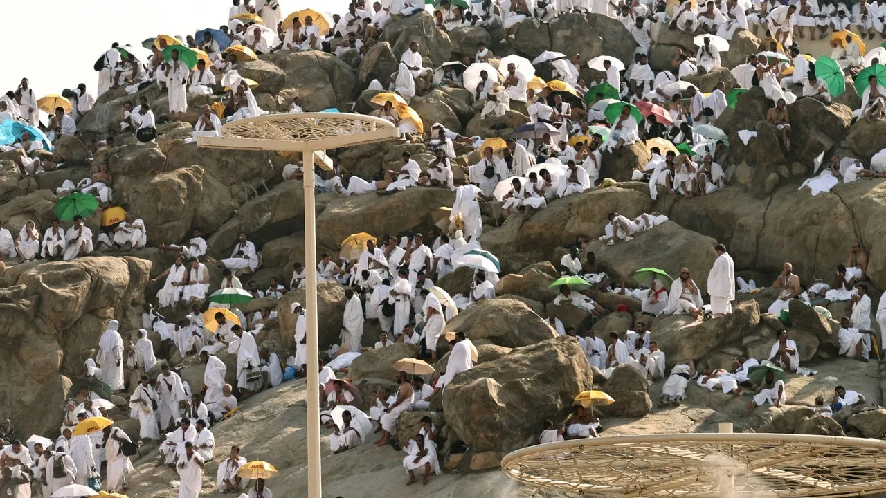 বিদায় হজের ভাষণে যা বলেছিলেন বিশ্বনবী সা.