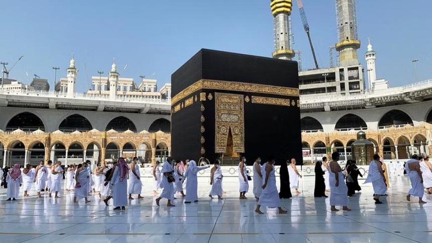 Under 12s can perform hajj this year