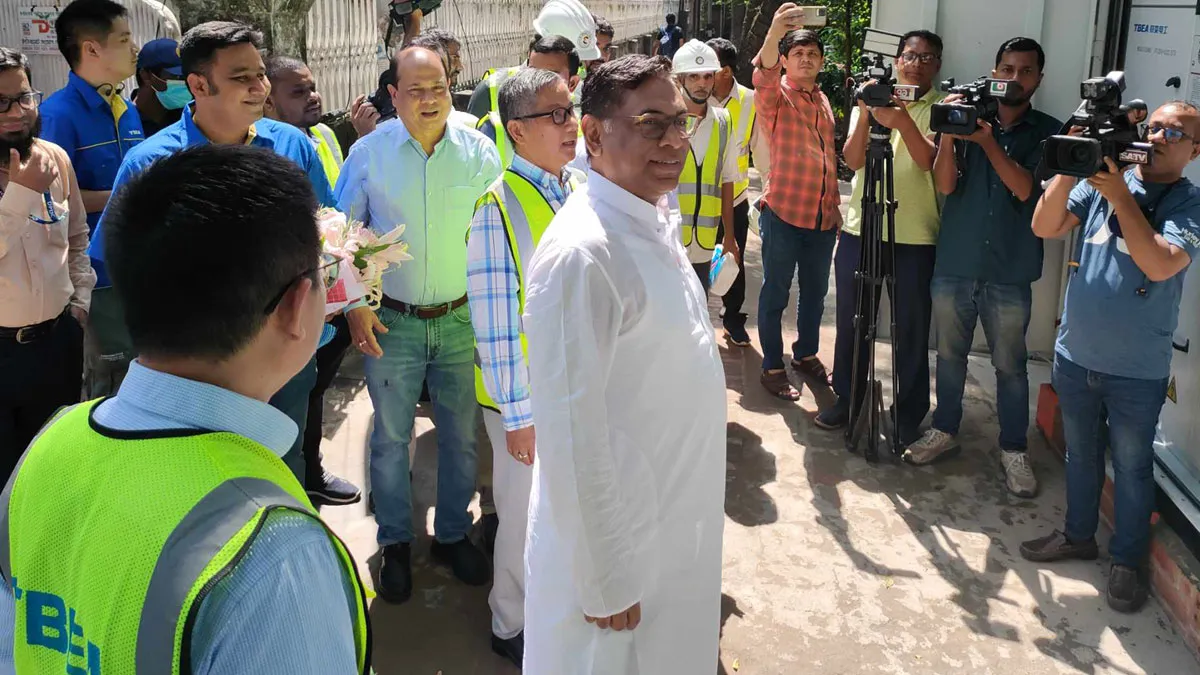 পাঁচ বছরের মধ্যে শহরের বৈদ্যুতিক তার মাটির নিচে যাবে : বিদ্যুৎ প্রতিমন্ত্রী