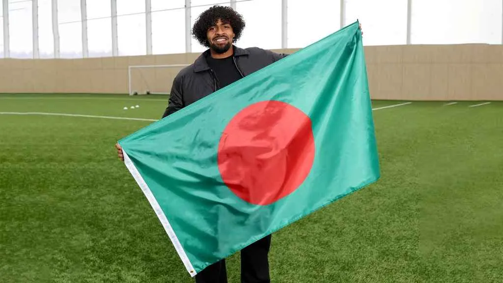 ‘সুনীল খুব ভালো, তবে হামজা প্রিমিয়ার লিগে খেলা ফুটবলার’