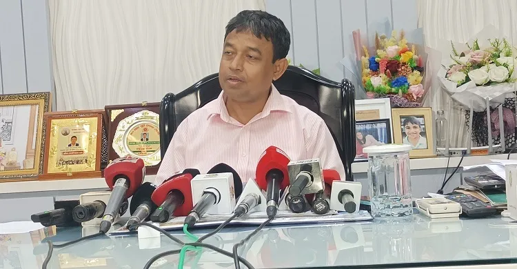 ফুটেজ দেখে সেতু ভবনে আগুন-লুটপাটকারীদের ধরা হচ্ছে: ডিবিপ্রধান