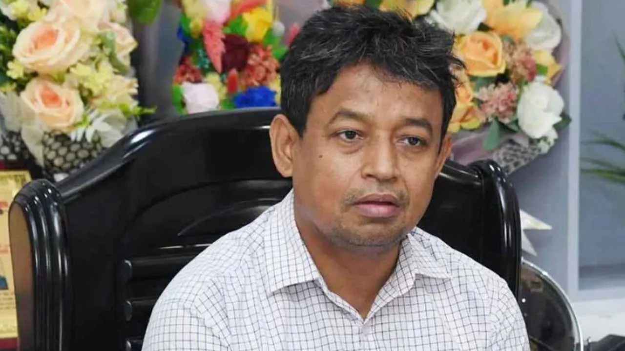 সাবেক ডিবিপ্রধান হারুন ও তার স্ত্রীর ব্যাংক হিসাব জব্দ