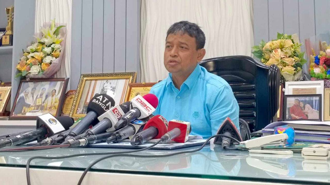 আনার হত্যায় আ.লীগ নেতাকে জিজ্ঞাসাবাদ চলছে : ডিবি