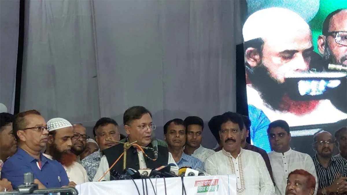 ‘রিজভী কোটা আন্দোলন নিয়ে সোচ্চার হলে বুঝতে হবে ডাল মে কুচ কালা হ্যায়’
