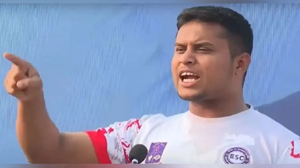 ফ্যাসিবাদের কবর রচনা করে এনসিপি উঠে এসেছে : হাসনাত আব্দুল্লাহ