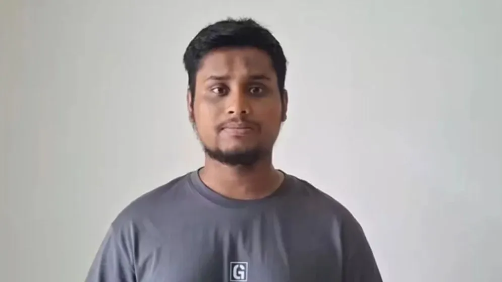 ছাত্র রাজনীতি নিয়ে যে বার্তা দিলেন হাসনাত আব্দুল্লাহ