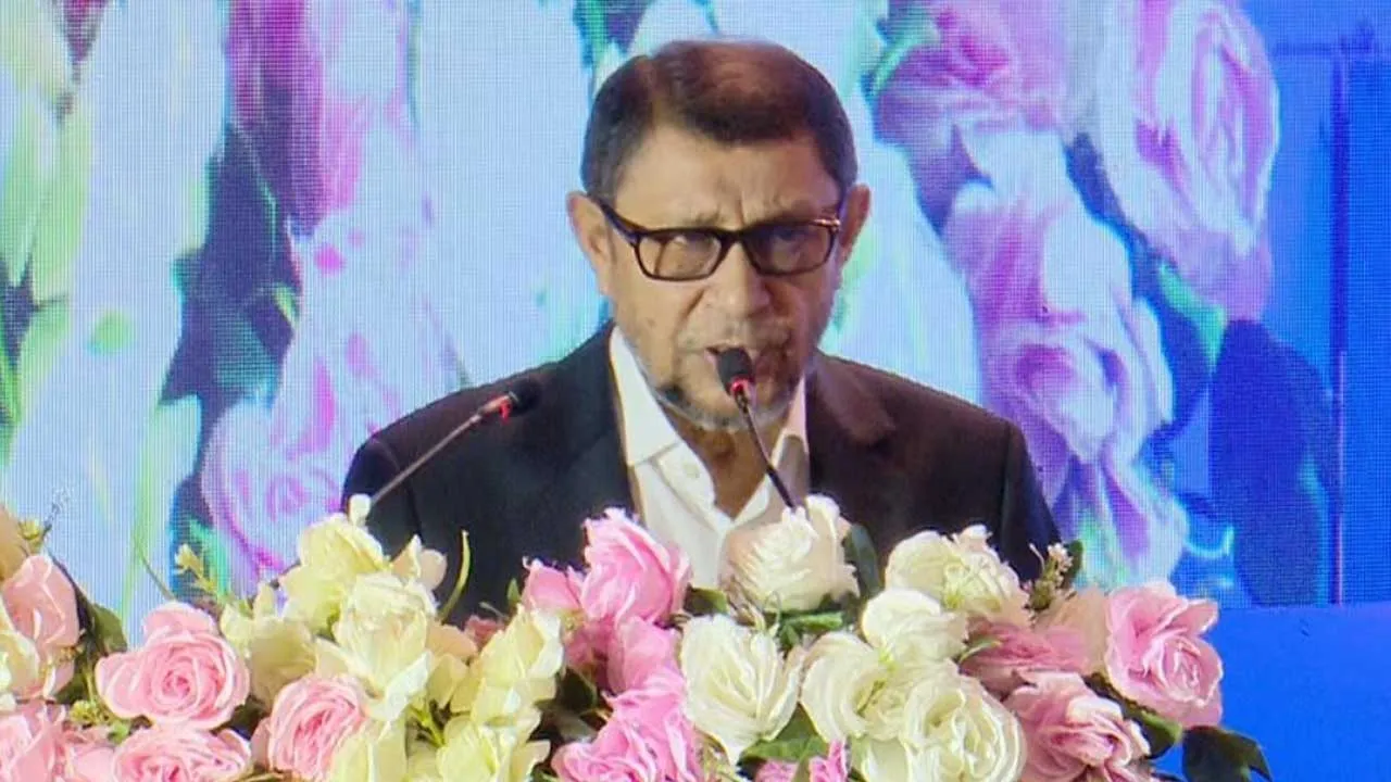 ‘অপারেশন নয়, আগে বিকল্প ভাবুন’ স্বাস্থ্যমন্ত্রী