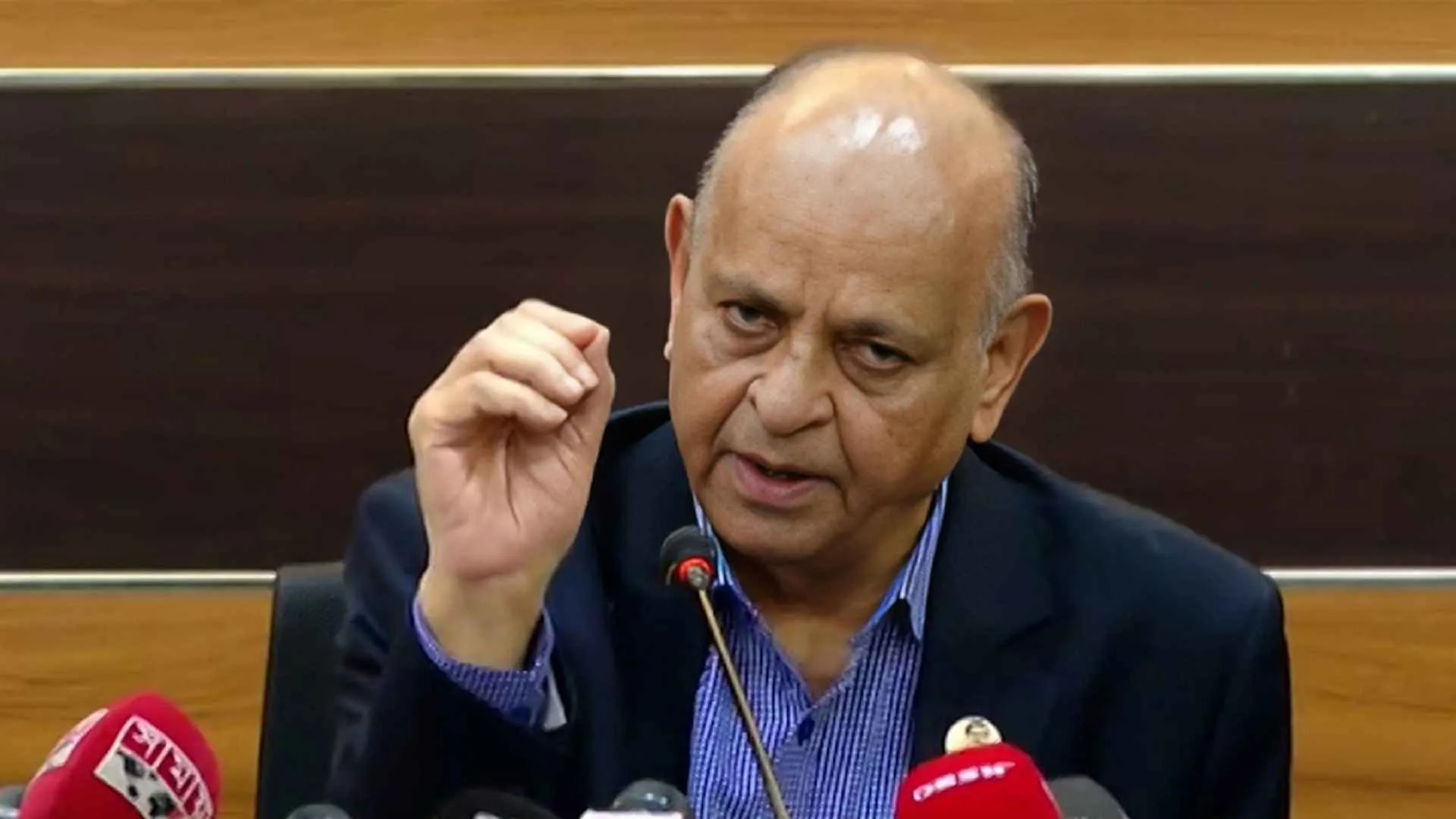 ‘তামাক পণ্যের দাম ৫০ থেকে ৯০ শতাংশে আনার প্রস্তাব করা হয়েছে’