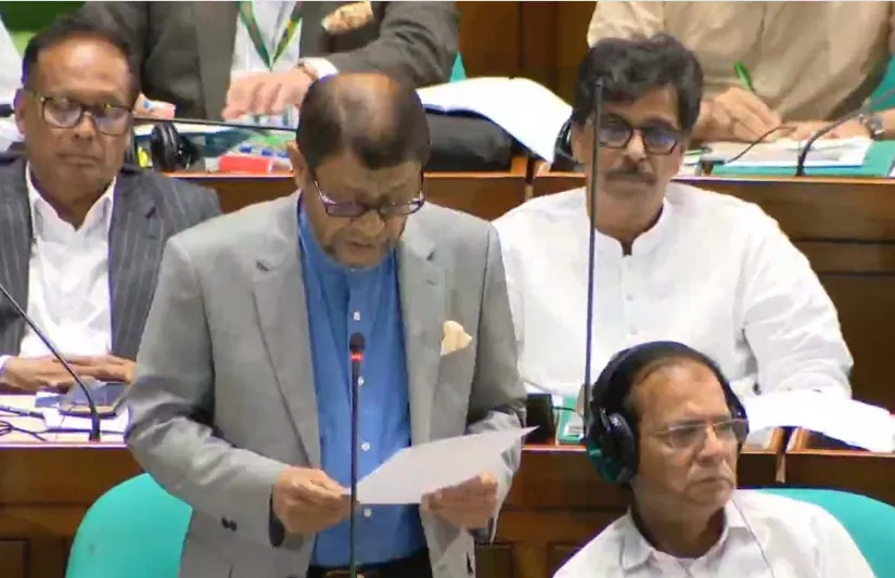 স্বাস্থ্য খাত স্থবির হয়ে পড়েছে: মন্ত্রী