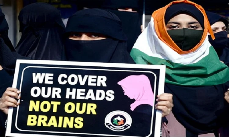 hijab-protest-mumbai.jpg