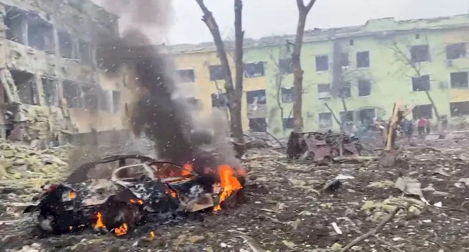 শিশু ও প্রসূতি হাসপাতালে রুশ হামলা