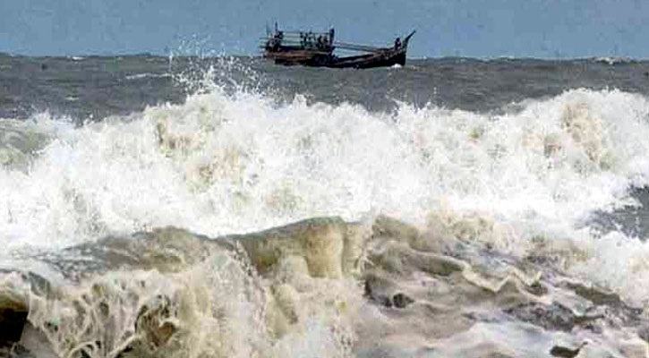 Maritime ports asked to hoist local cautionary signal 3