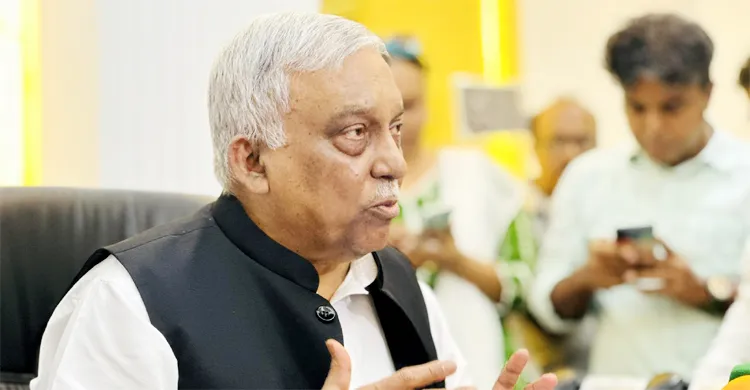 বিএনপি নেতারা কি সহিংসতার দায় এড়াতে পারবেন : স্বরাষ্ট্রমন্ত্রী